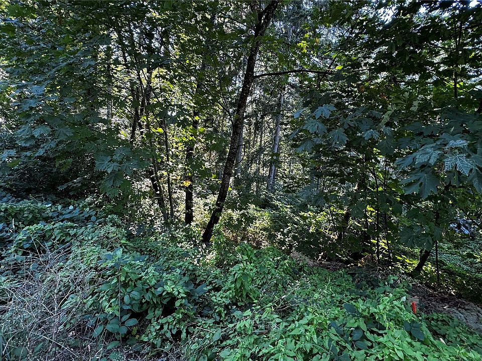 2nd image of 14055 169th Avenue SE