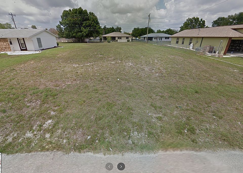 1st image of 2125 SE 1st Ter