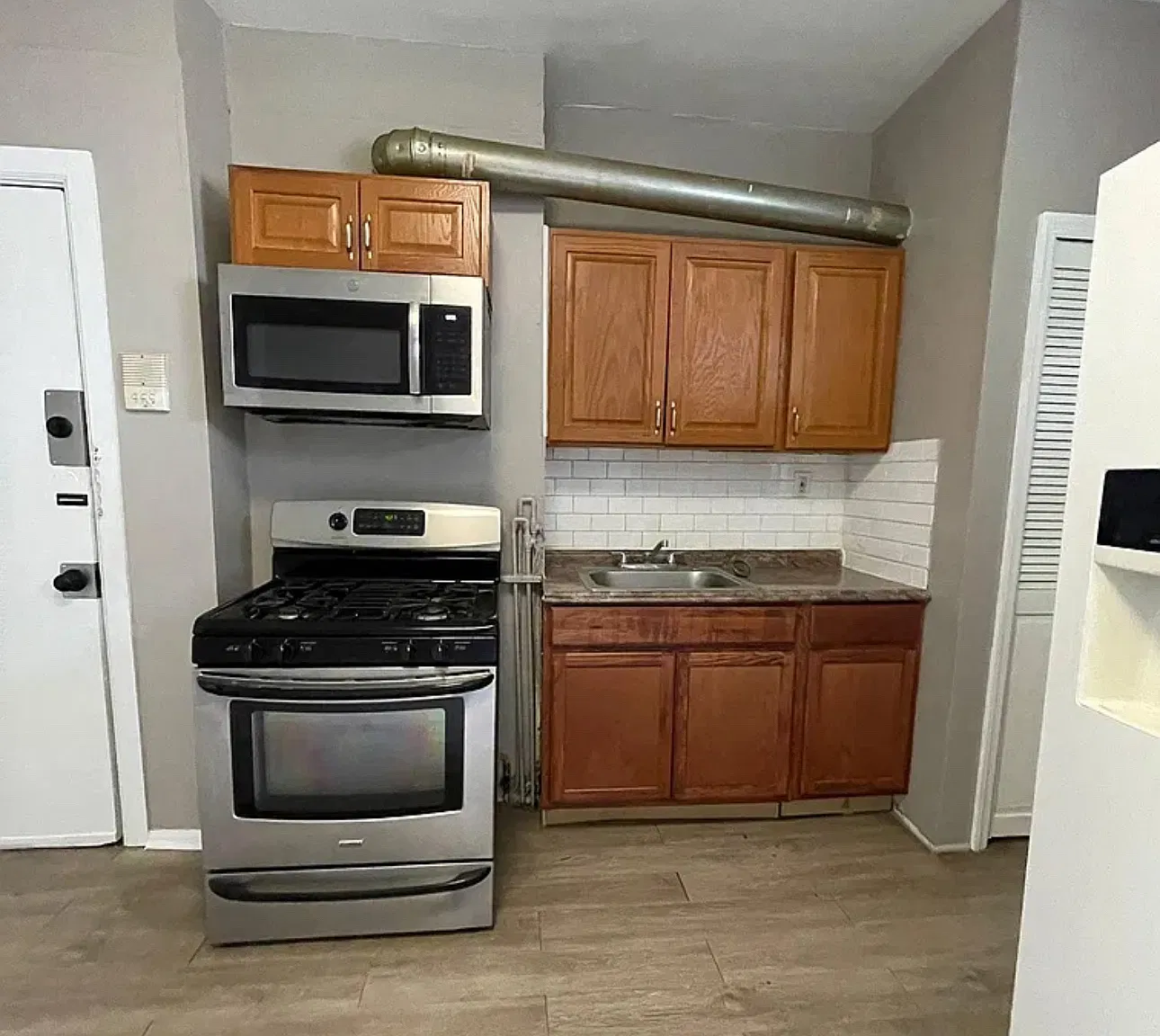 2 bed, $2,600 — Photo 1