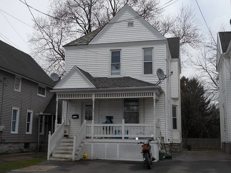 112 Vine St — Photo 1