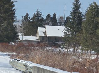 650 Goodrich Rd, Fostoria, MI 48435