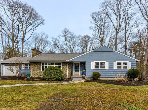 330 S Main St, West Bridgewater, MA 02379