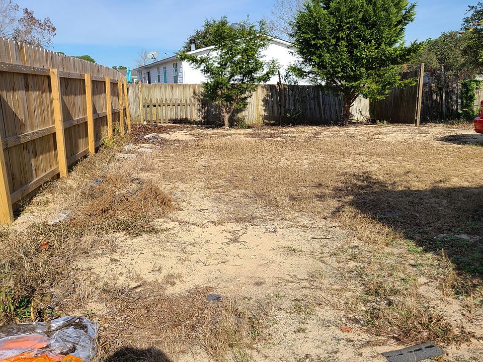 2nd image of 713 Glenarthur Dr