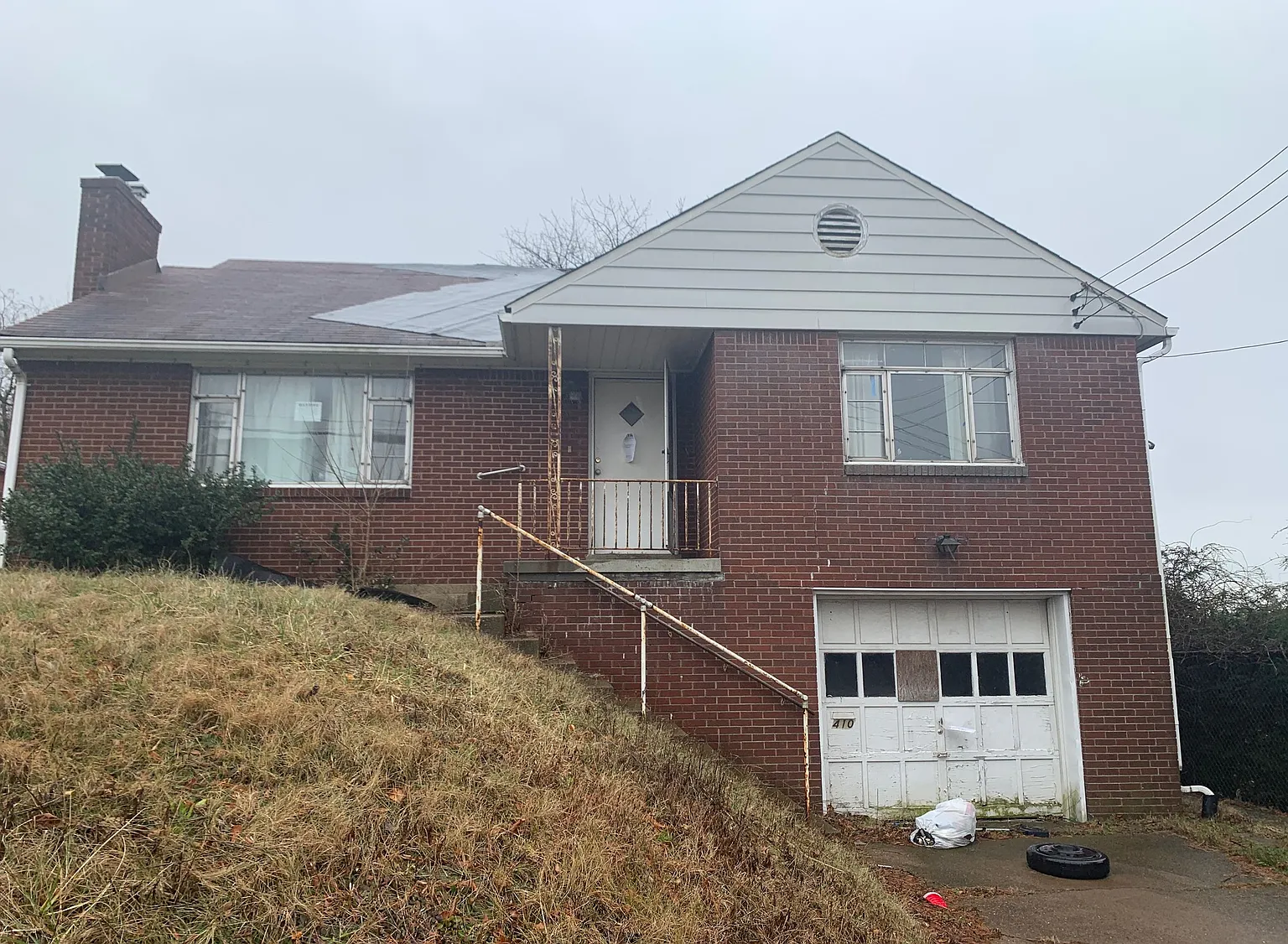 410 Elm St photo 1