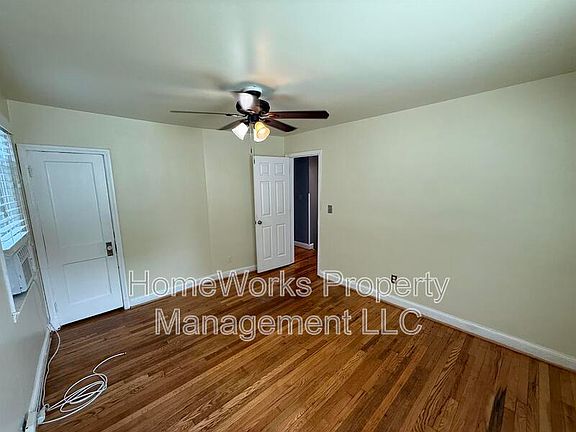4th image of 125 Cherrydell Rd