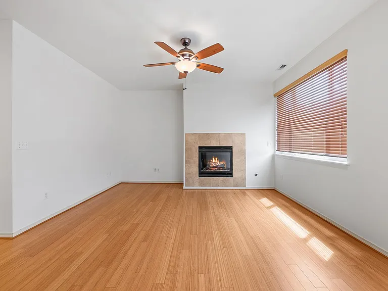 7601 Rushmore Way NE — Photo 12