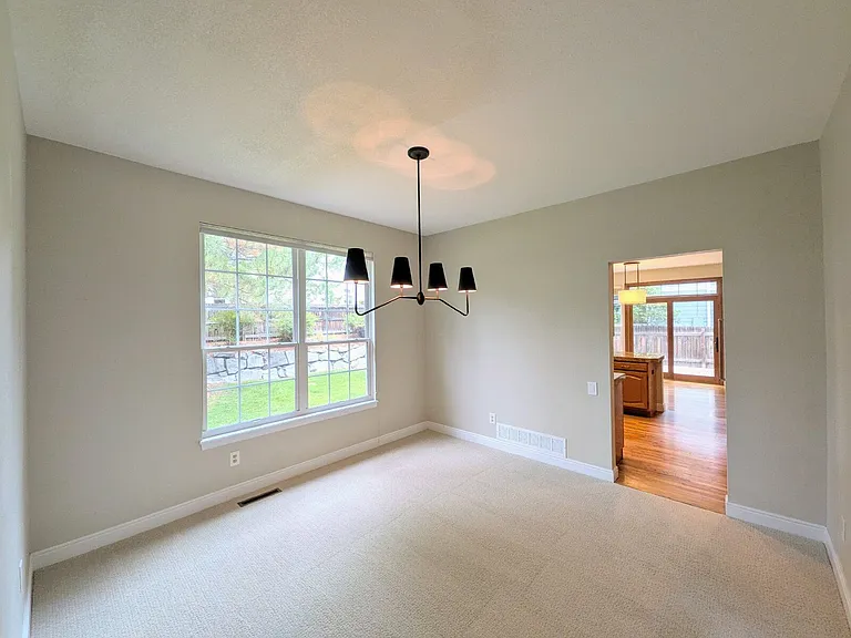 7467 Exeter Pl — Photo 8