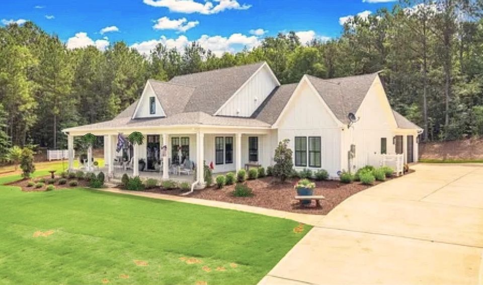1st image of 5385 Mary Olive Rd