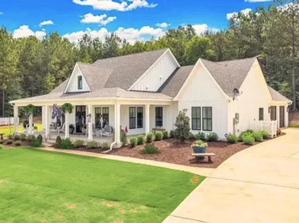 5385 Mary Olive Rd, Opelika, AL 36801