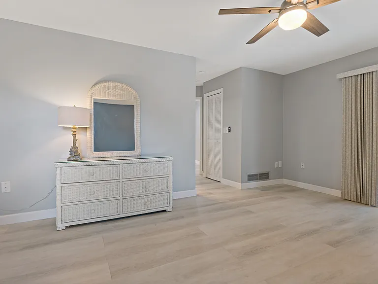 710 Treasure Boat Way — Photo 41