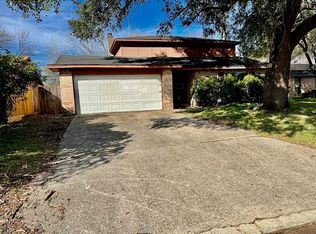 7810 Smokey Dr, Houston, TX 77064