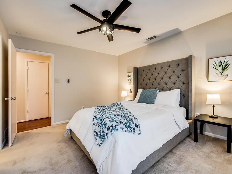 8810 Vista Oaks Cir — Photo 12