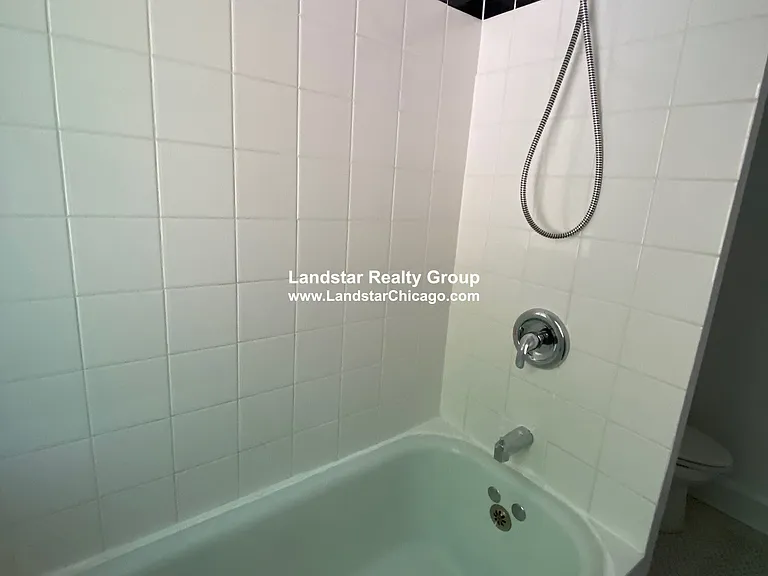 832 Reba Pl #1N — Photo 9