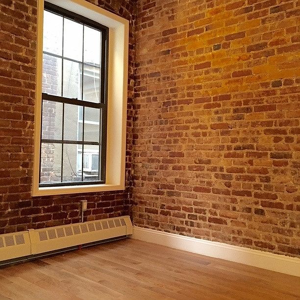 1st image of 433 Menahan St #1A