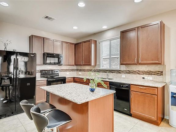3rd image of 6308 Adair Dr