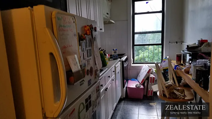 Rented by ZealEstate Group Inc | media 58