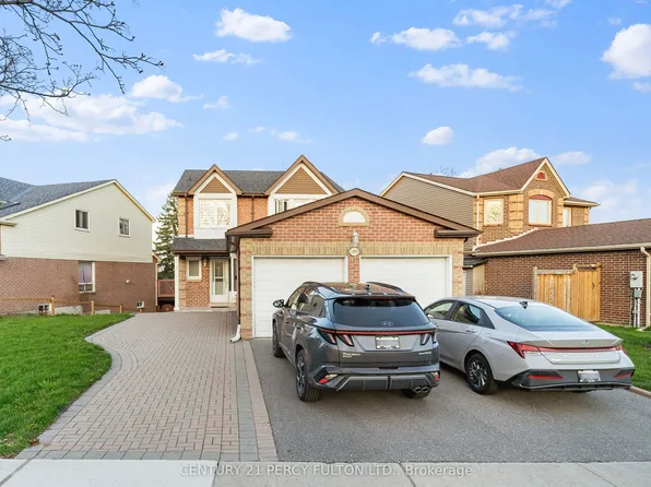 1095 Dunbarton Rd, Pickering, ON L1V 4E4