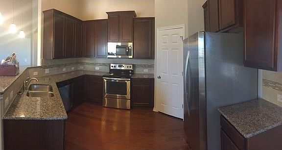 Pictures of similar home. Actual home under construction.