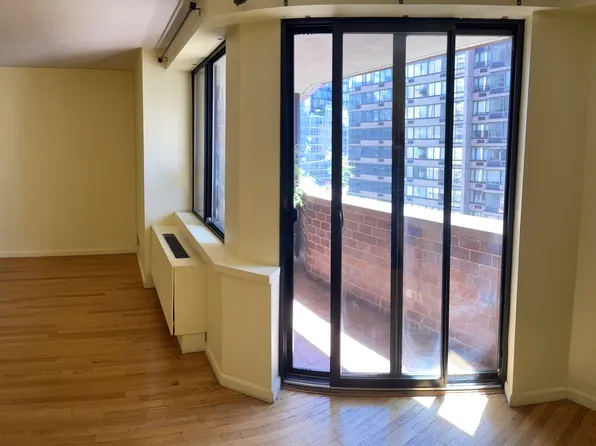 233 East 86th Street image 1 of 19