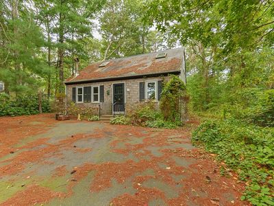 11 Shallow Pond Ln, East Falmouth, MA, 02536