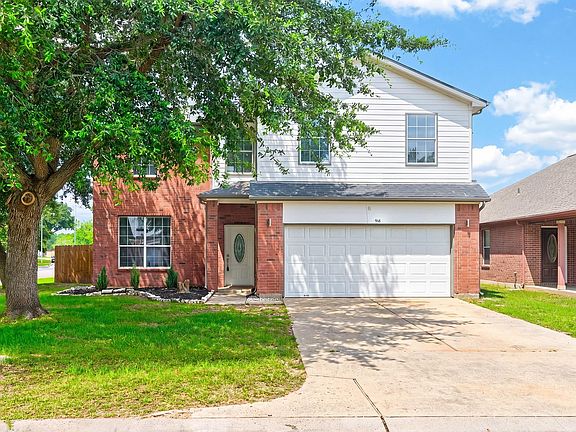2nd image of 918 Ivycroft Ln