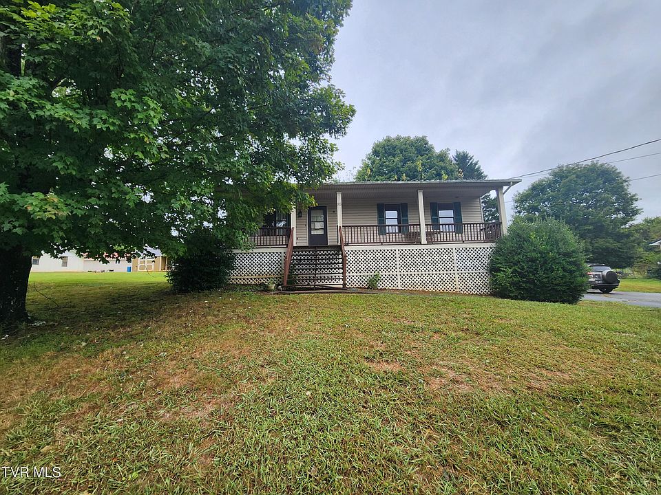 1st image of 85 Blackberry Ln