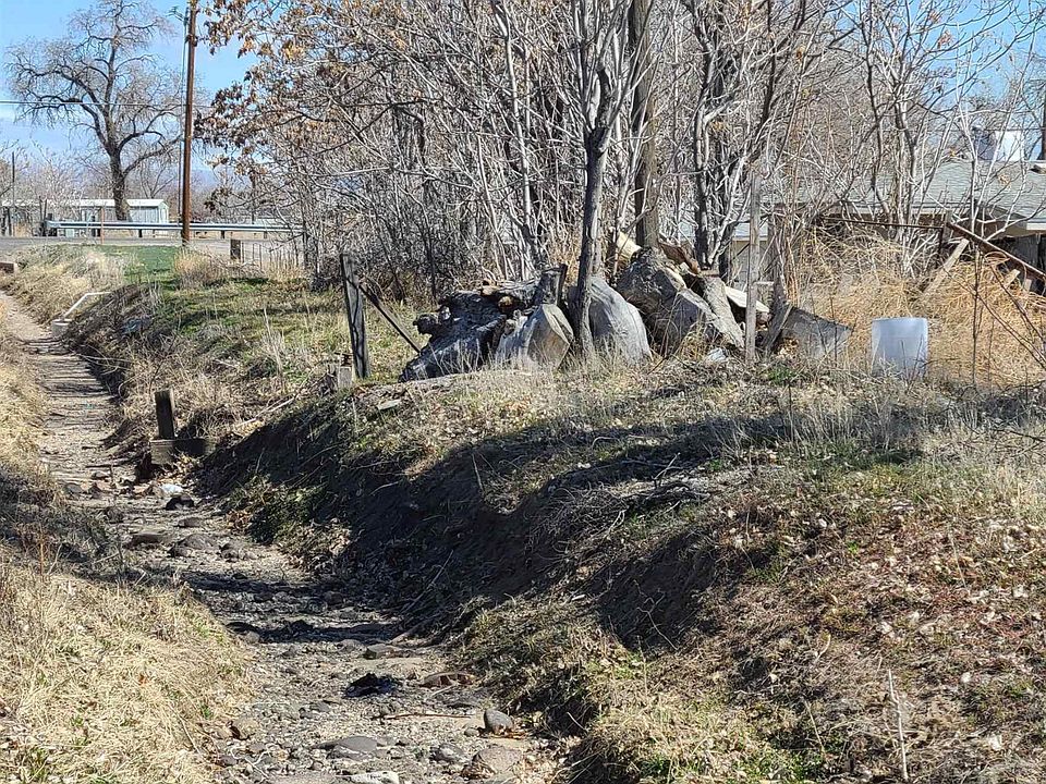 1st image of 980 Wildes Rd