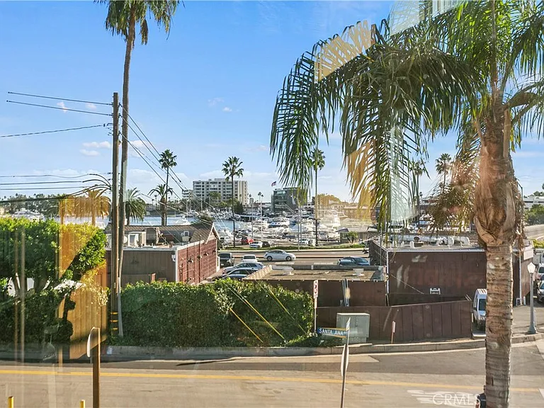 207 La Jolla Dr — Photo 25