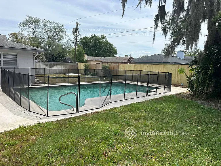 2354 Markingham Rd — Photo 13