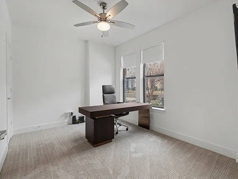 8033 Cornelius Dr — Photo 12