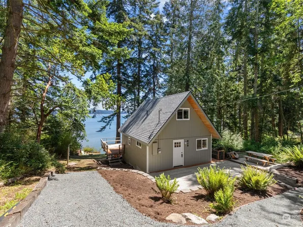 868 E Seabluff Terrace, Coupeville, WA 98239