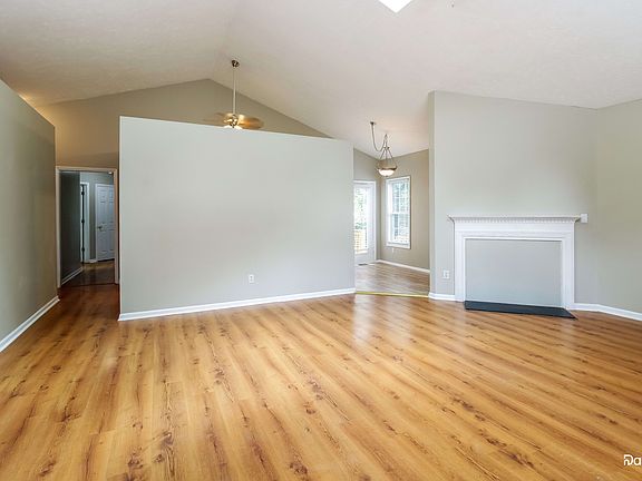 5th image of 2503 Northfork Ter