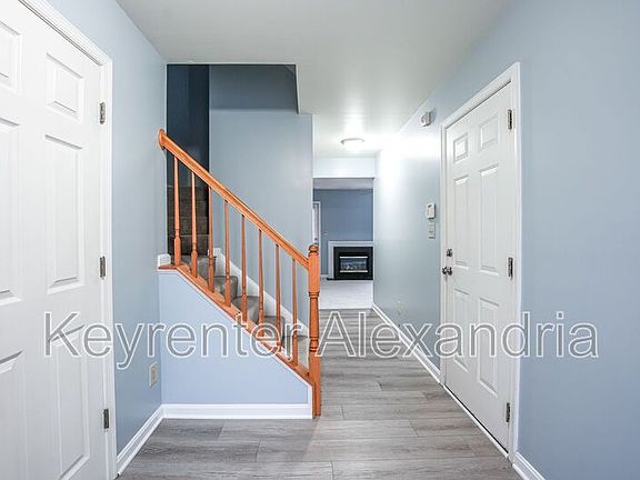 3rd image of 10020 Gander Ct
