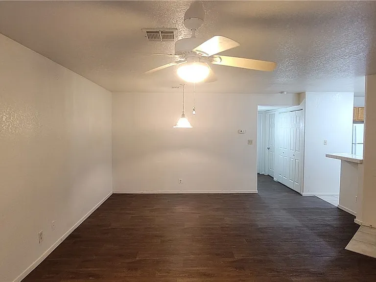 5044 S Rainbow Blvd #104 — Photo 5