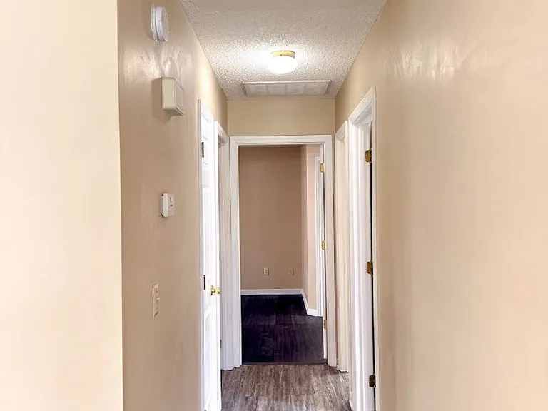 114 Leeward Dr — Photo 6