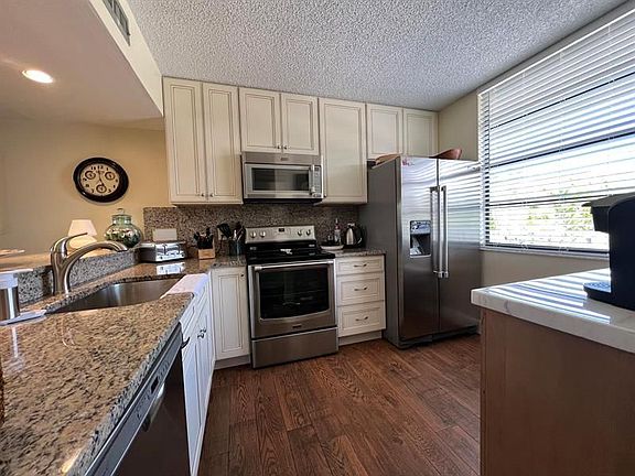 3rd image of 3635 Whitehall Dr APT 301