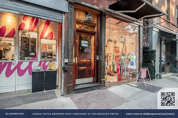 Rented by The Blueground | media 101