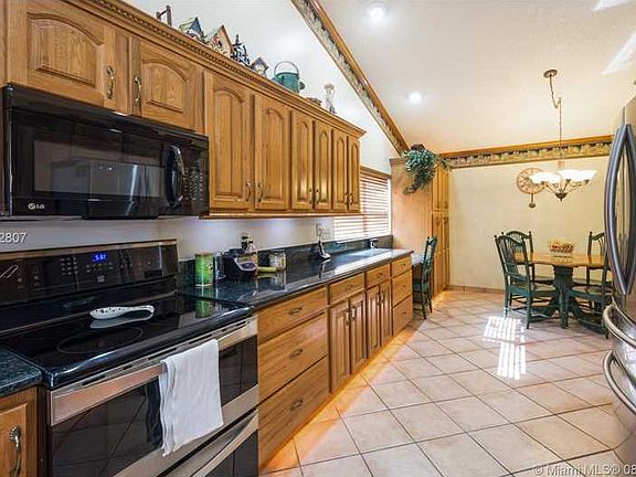 4th image of 8241 NW 52nd St