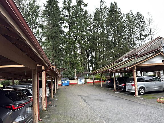 4th image of 17307 119th Ln SE APT K6