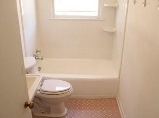 1422 S Henderson St, Fort Worth, TX 76104