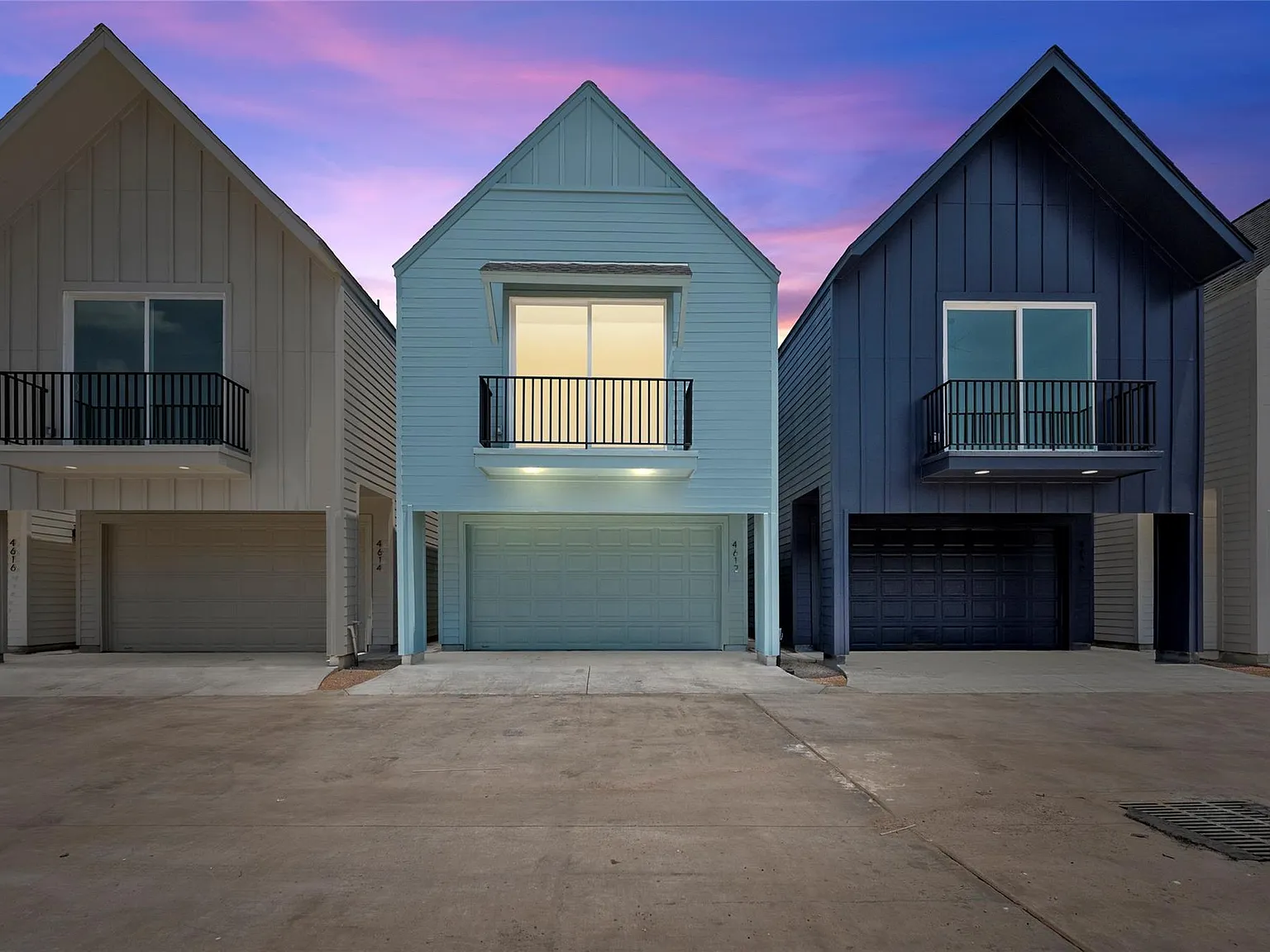 3 bed, 2.5 bath, 1648 sqft, $2,399 — Photo 1