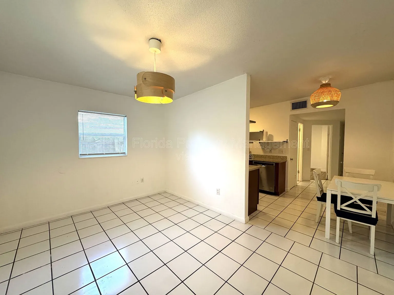2 bed, 1.0 bath, 690 sqft, $1,449 — Photo 3