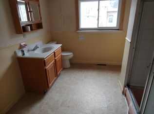 428 E Norwegian St, Pottsville, PA 17901