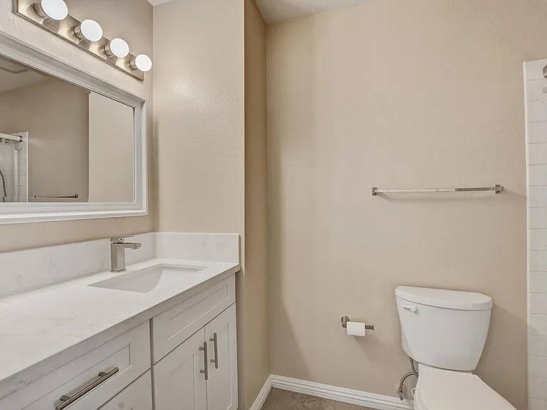 101 Luna Way #252 — Photo 40