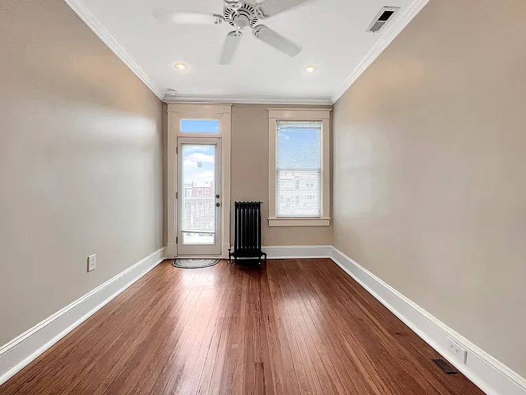 219 Rhode Island Ave NE — Photo 23