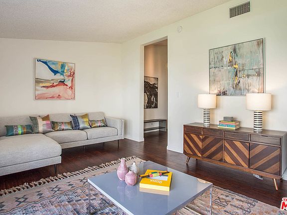5th image of 3500 W Manchester Blvd Unit 260