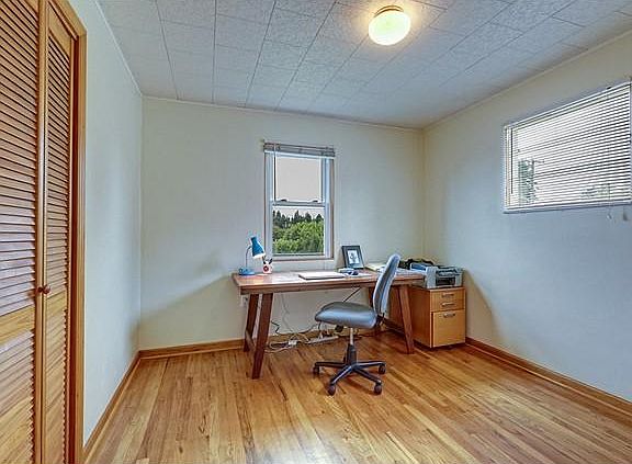 Bedroom #1
