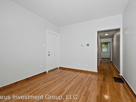 3rd image of 3005 W 61st St #1