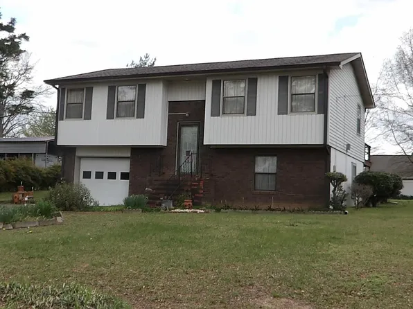 1397 Edmondson St, Albertville, AL 35950