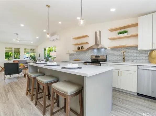 86-359 Kauaopuu St, Waianae, HI 96792